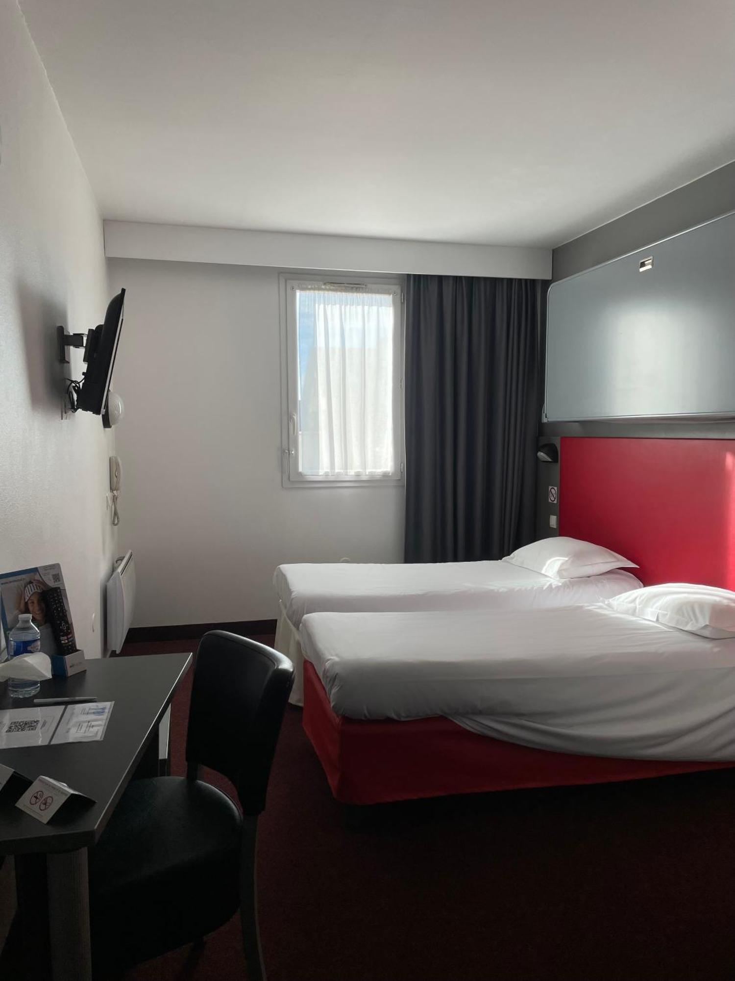 Brit Hotel Marvejols Δωμάτιο φωτογραφία